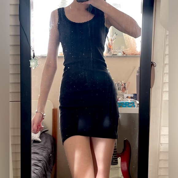 Brandy Melville Dresses & Skirts - Brandy Melville Ronnie black dress